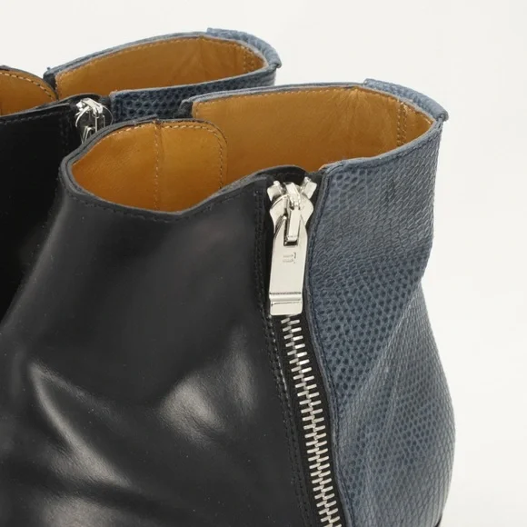 Balenciaga Side Zip Cowhide Leather Blue Python Zip Up Boots - Picture 4 of 10